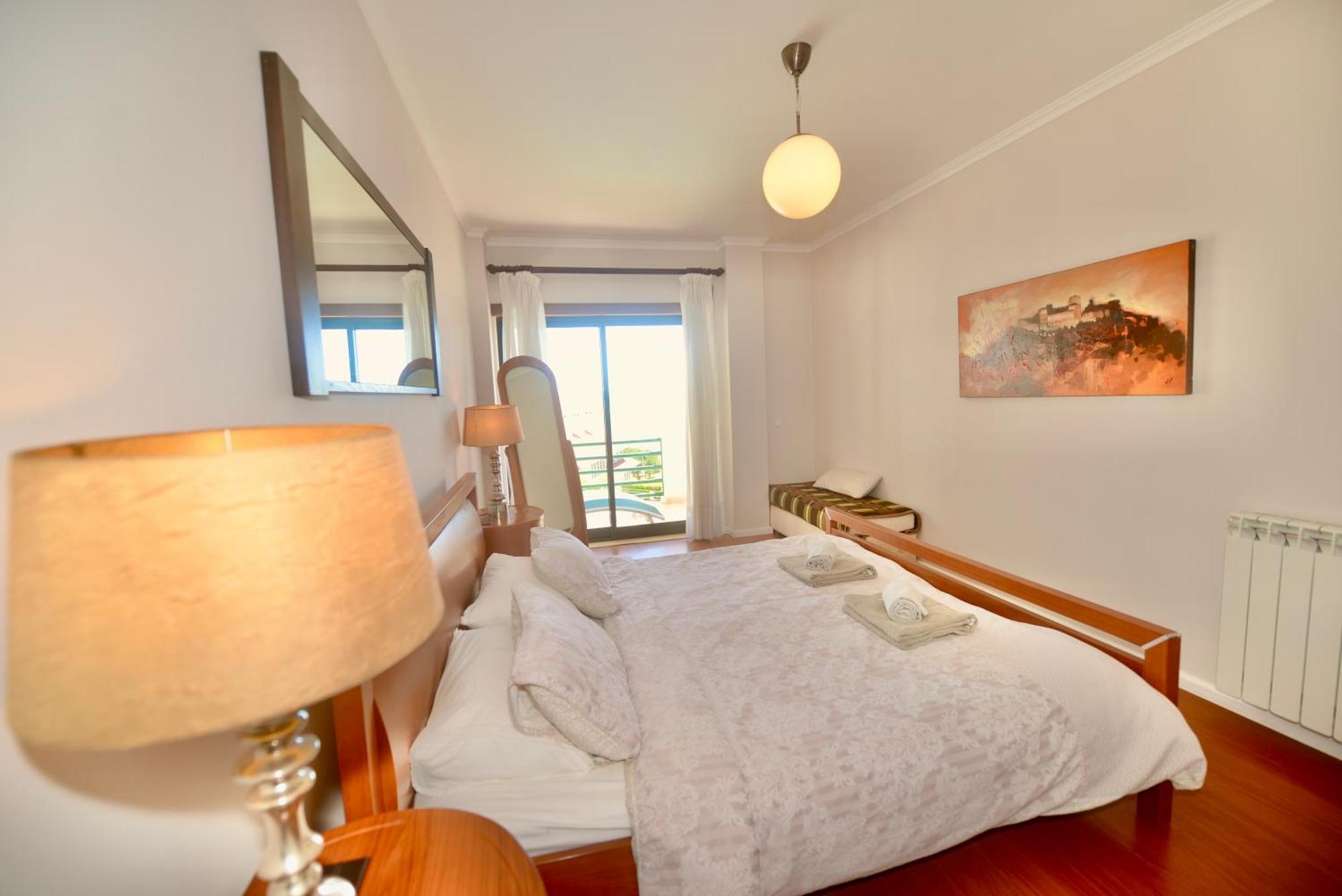 Bay Apartment Sao Martinho do Porto Exterior photo